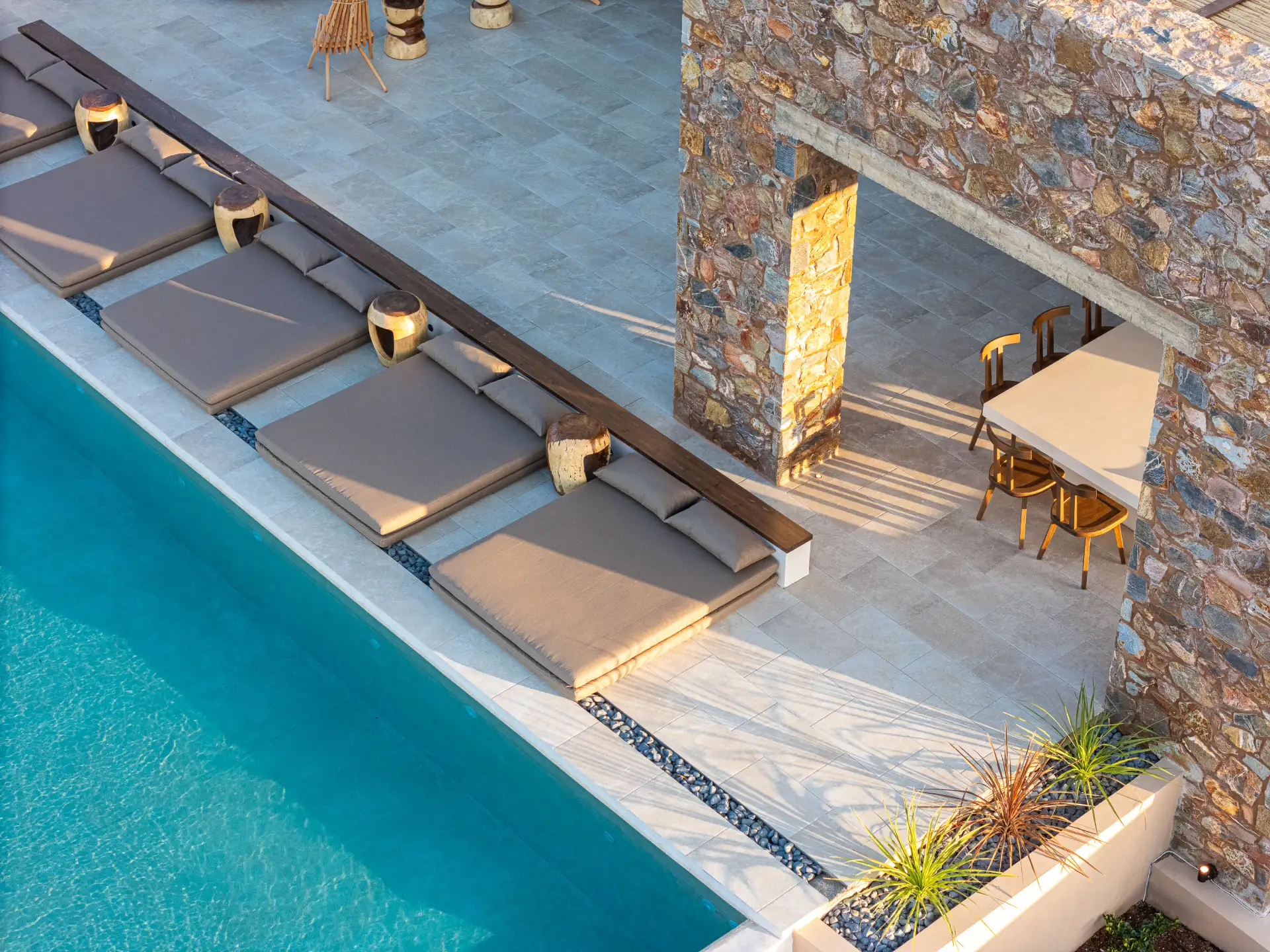 Αρχιτεκτονική: Δάπεδα Εξωτερικού Χώρου: Επιλογές και Τάσεις στην Αρχιτεκτονική και τη Διακόσμηση